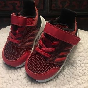 Toddler shoes